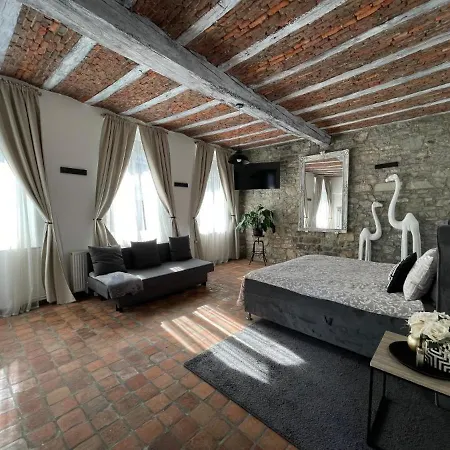 Hotel La Ferme Du Chateau - Luxury *